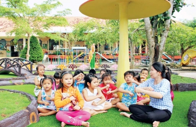 Bài thuyết trình đồ dùng đồ chơi tự làm sáng tạo mầm non