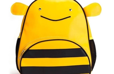 Mua gì cho bé chuẩn bị đi học mầm non