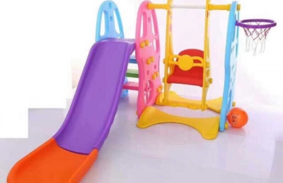 Cầu trượt bóng rổ mini dành cho gia đình bé con