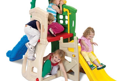 Vì sao nên chọn đồ chơi vận đông cho các bé