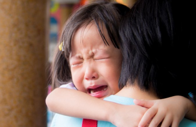 Chuẩn bị tâm lý cho bé trước khi đi nhà trẻ