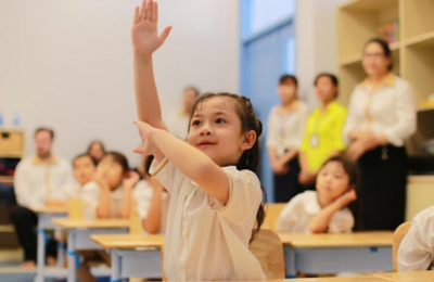 Giúp bé mầm non học tập bằng bảng chử cái