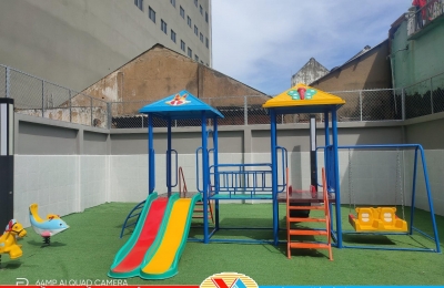 Những đồ chơi công viên không thể thiếu cho trẻ mầm non