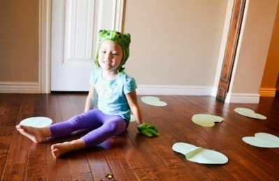 Làm đồ dùng đồ chơi cho bé mầm non dưới 3 tuổi