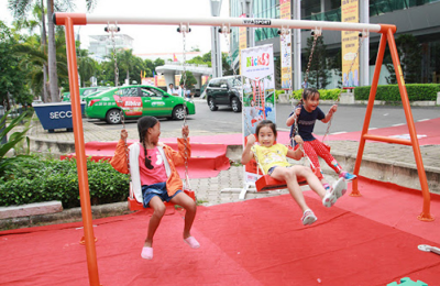 Xích đu trò chơi không thể thiếu cho công viên thiếu nhi