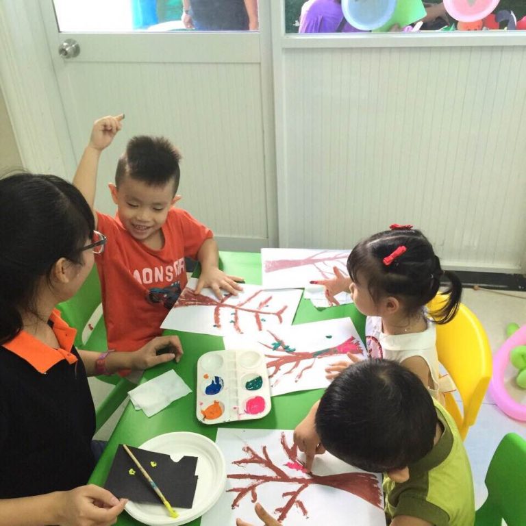 Giáo dục thể chất tăng sự thông minh cho bé mầm non