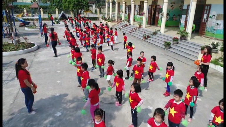 Các bài tập giáo dục thể chất buổi sáng cho bé mầm non