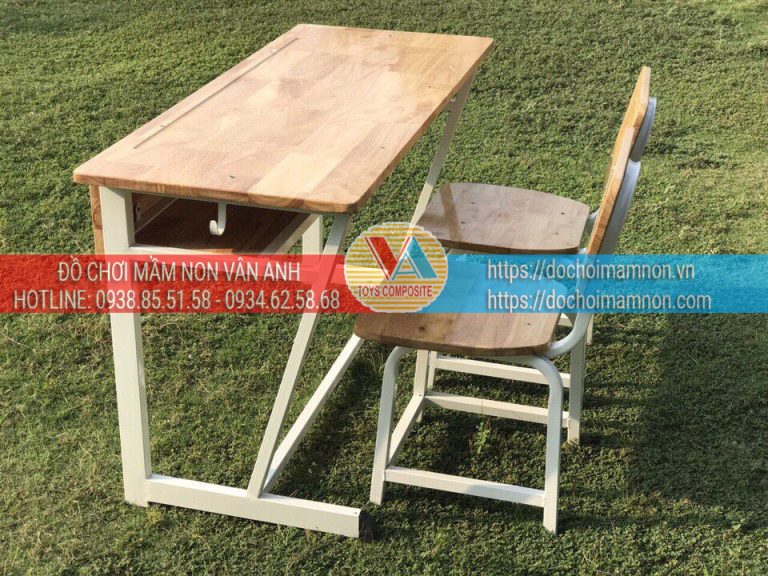 Bàn ghế trường tiểu học giá rẻ