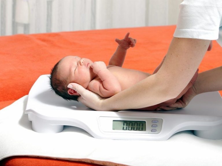 Cách tính chiều cao cân nặng chuẩn của trẻ