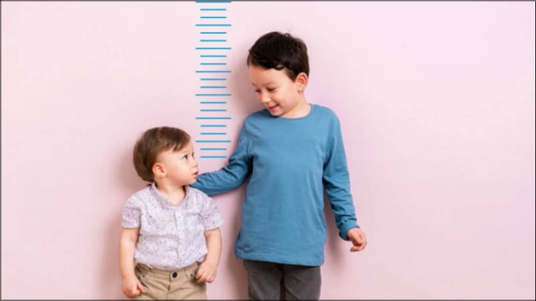 Bảng chiều cao cân nặng chuẩn của các bé trai và bé gái