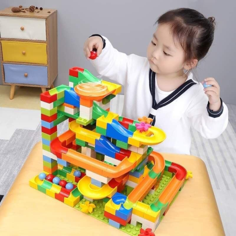 Đồ chơi xếp hình, lắp ghép dành cho bé