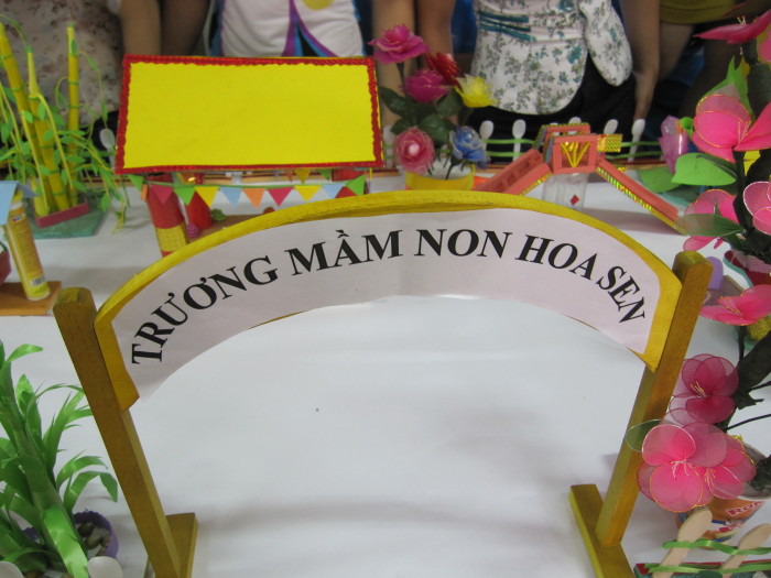 Bài thuyết trình về đồ dùng, tự tạo