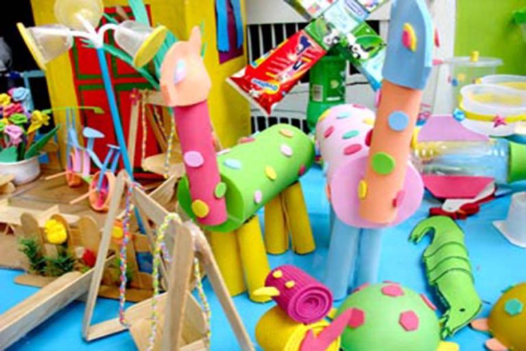 Đồ chơi mầm non tự tạo đẹp khó tin