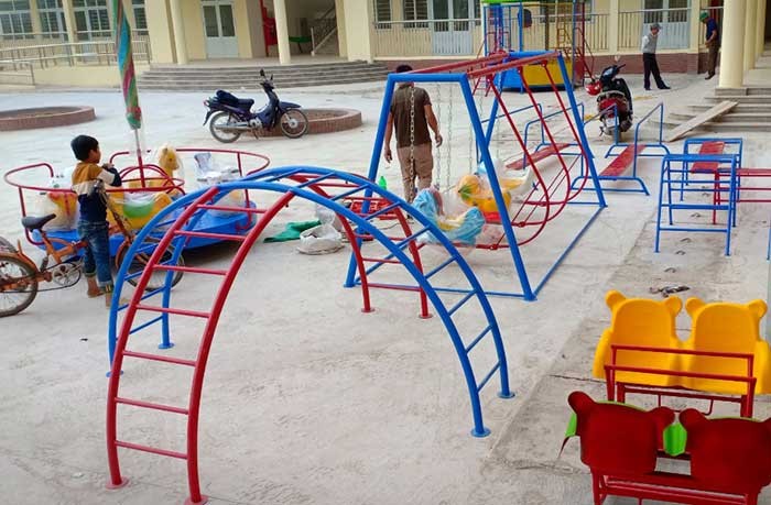 Đồ chơi mầm non ngoài trời