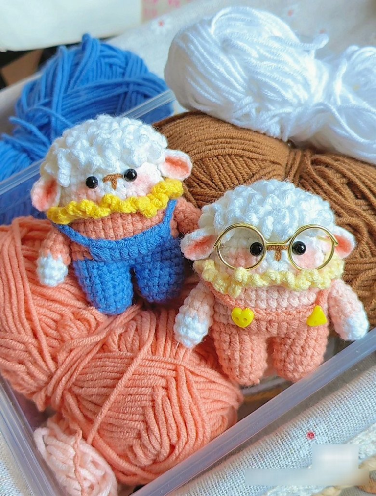 Những món đồ handmade bằng len dành cho bé