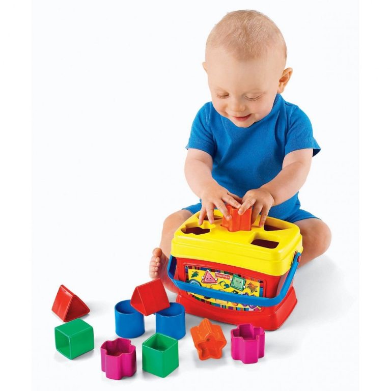 Chọn đồ chơi cho các hoàng tử nhí