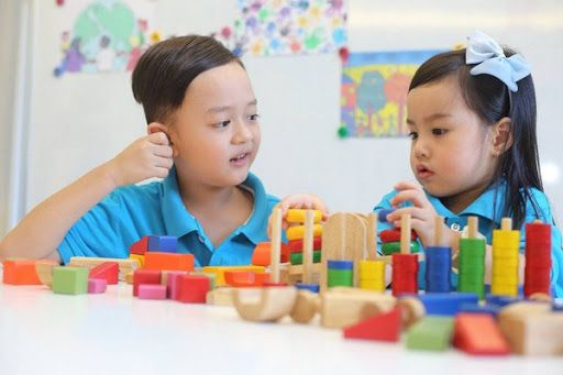 Đồ chơi trong lớp mầm non