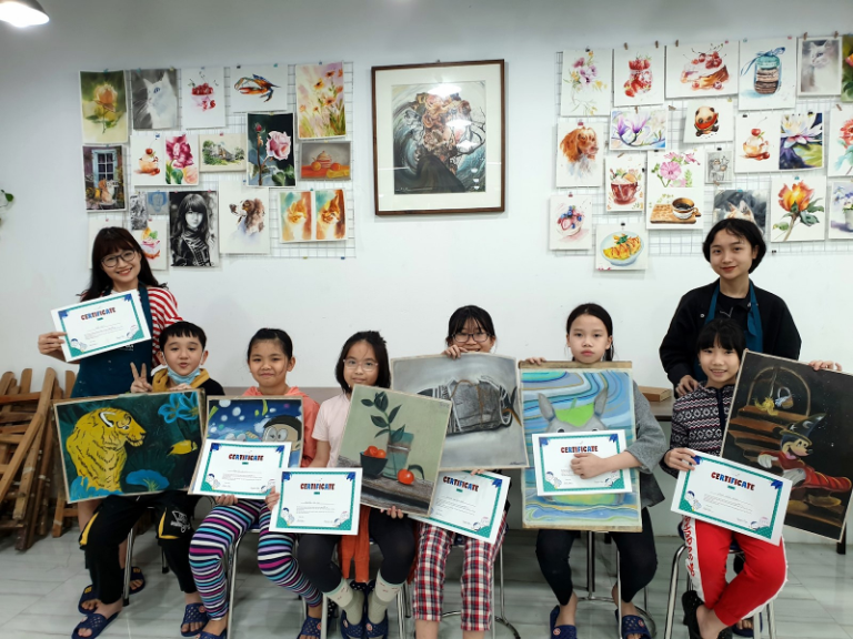 Top 5 địa điểm học vẽ tranh vui chơi ngày hè tại TPHCM