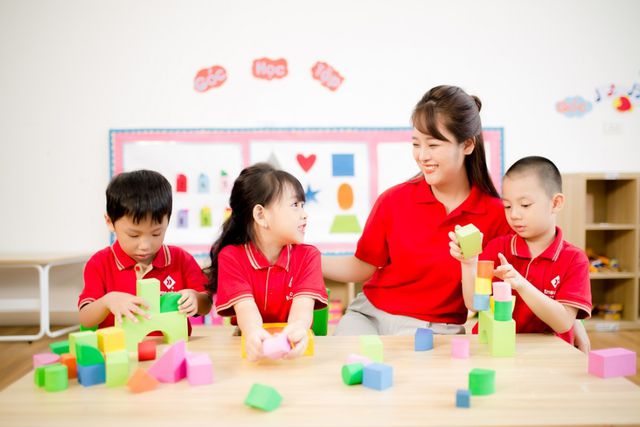 Kinh nghiệm giáo dục trẻ lứa tuổi mầm non