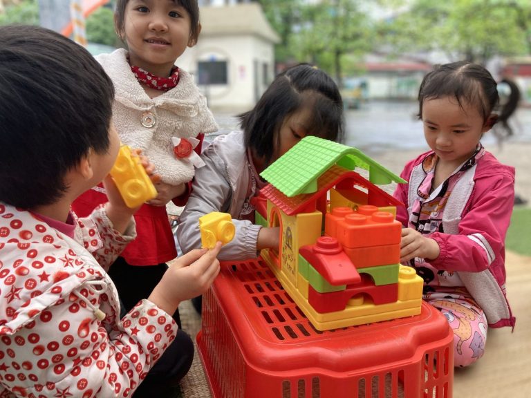 Để mỗi ngày đi học là một ngày vui cho bé
