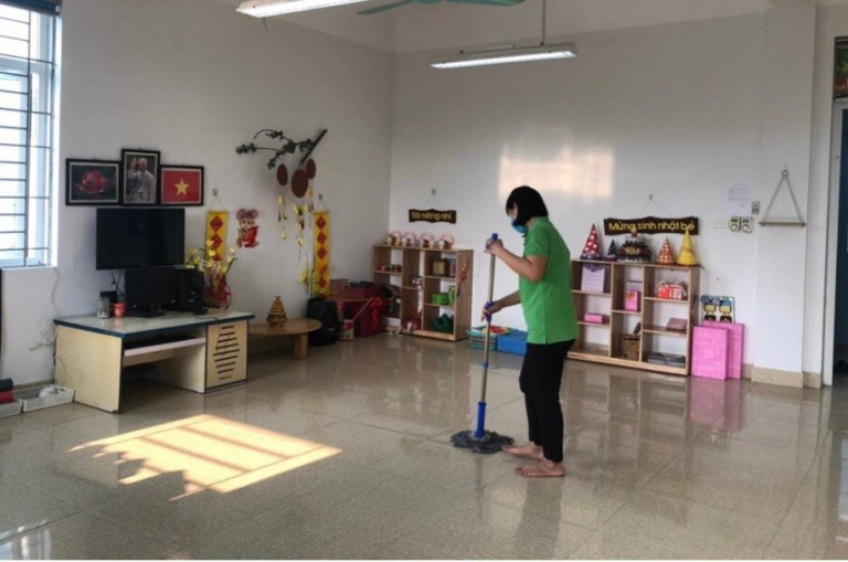 Tất bật tìm trường cho bé vào năm học mới
