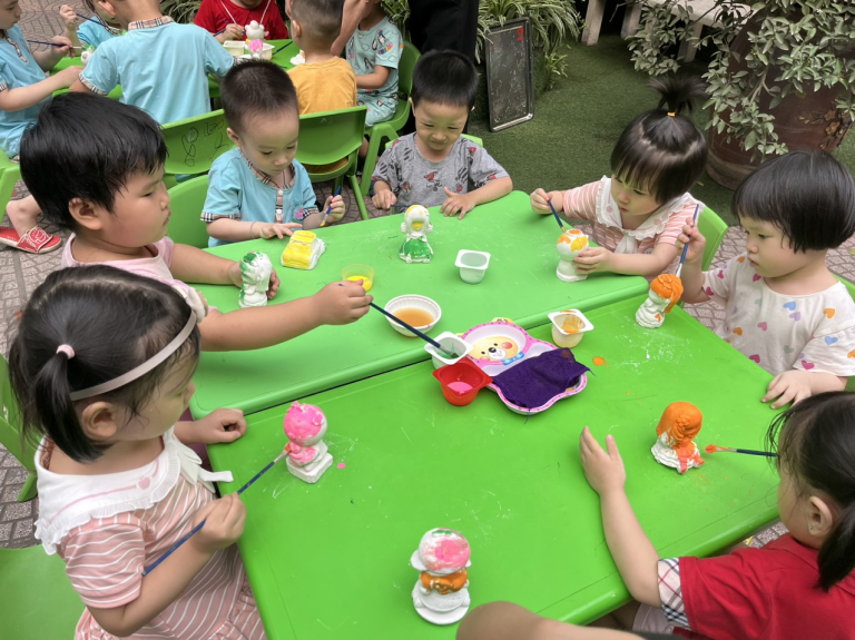 Tô tượng trò chơi yêu thích dành cho bé mầm non