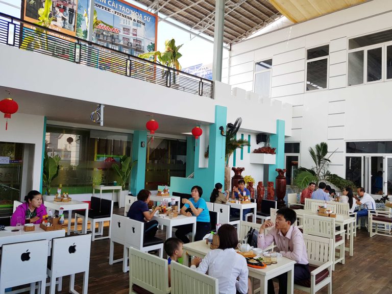 Xu hướng quán cafe trà sữa kết hợp khu vui chơi cho bé tại TPHCM