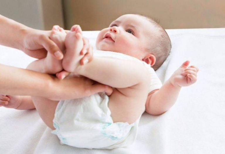 Gợi ý cách sắm đồ sơ sinh cho các bé