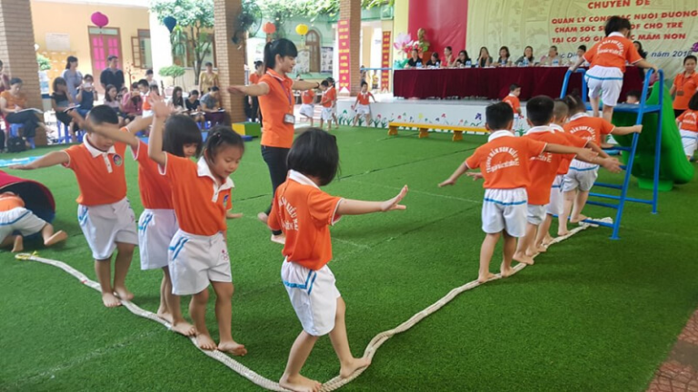 Các trò chơi đơn giản thu hút dành cho trẻ mầm non