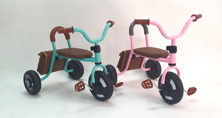 Các loại xe đồ chơi cho khu vui chơi cho bé