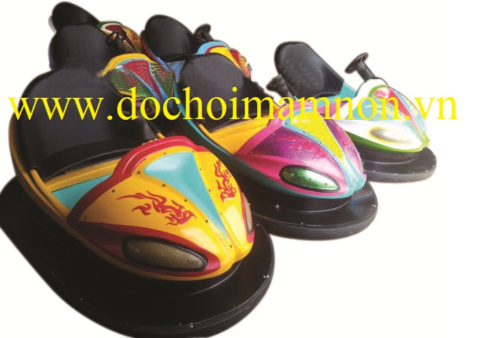 Xe điện đụng thuyền bầu_XED 003