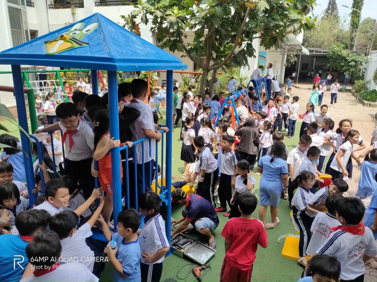 đồ chơi mầm non