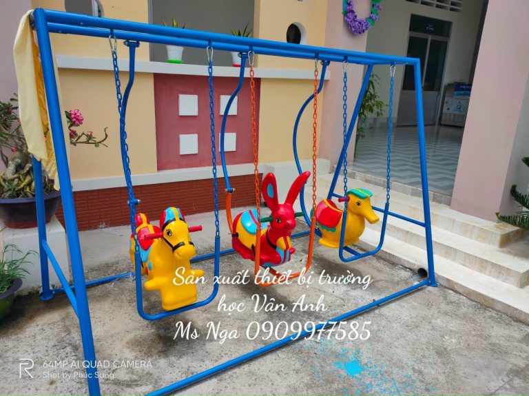 Xích đu 3 con thú theo tiêu chuẩn TCVN