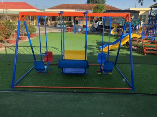 Thiết bị mầm non, mẫu giáo ngoài trời nhập khẩu giá rẻ
