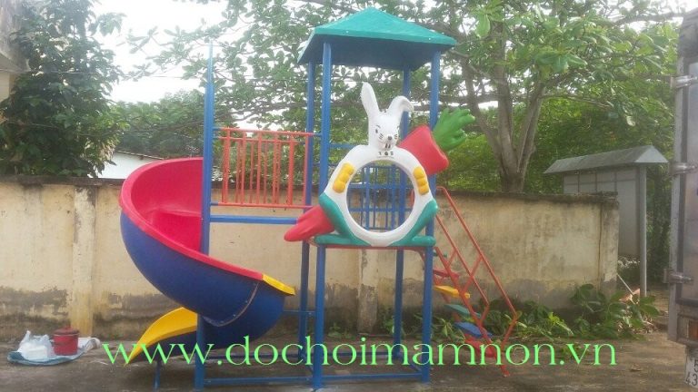 Cầu trượt xoắn con thỏ 2 sàn Vân Anh sản xuất