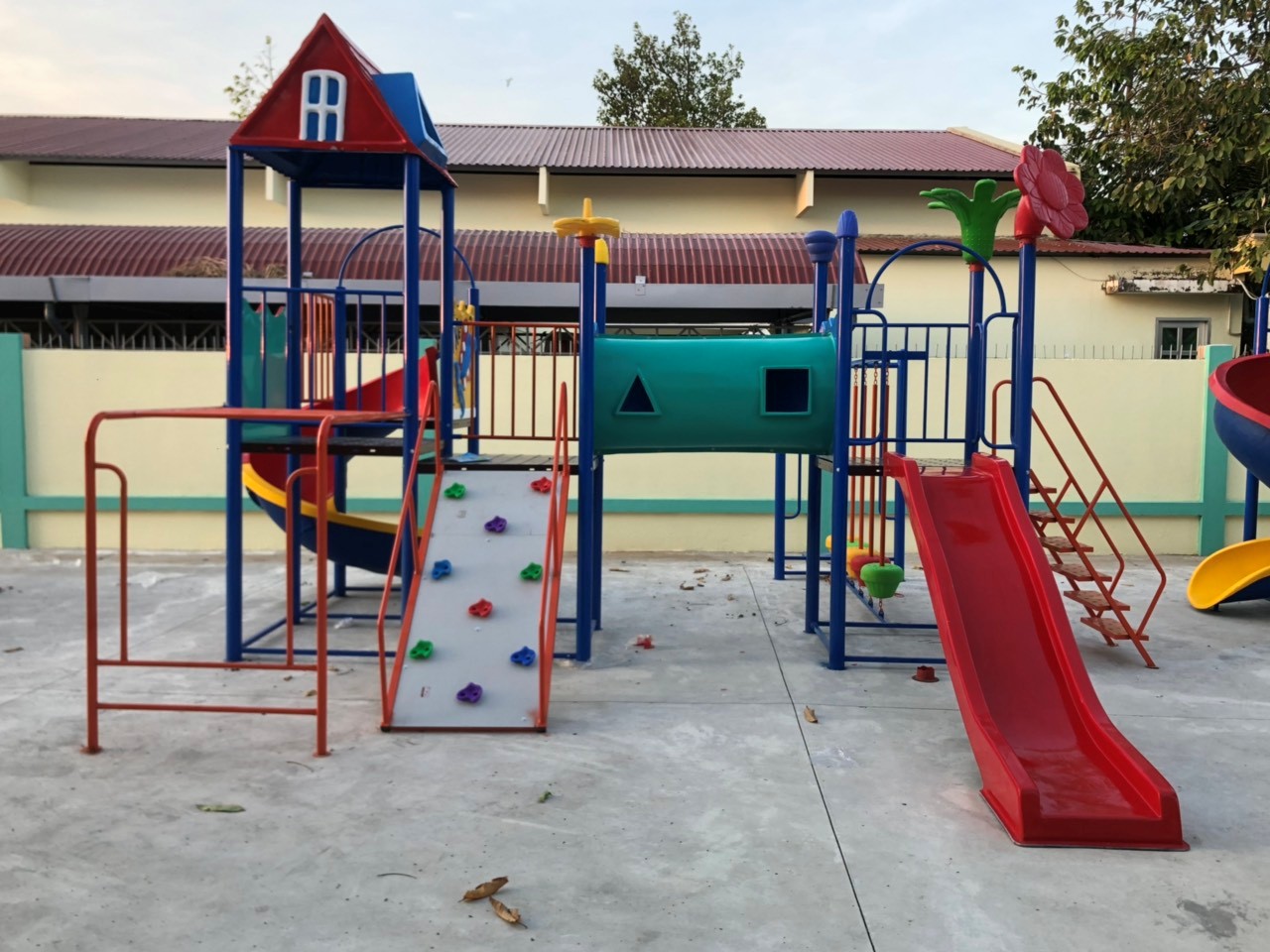 Cầu trượt nhựa composite_CT 062